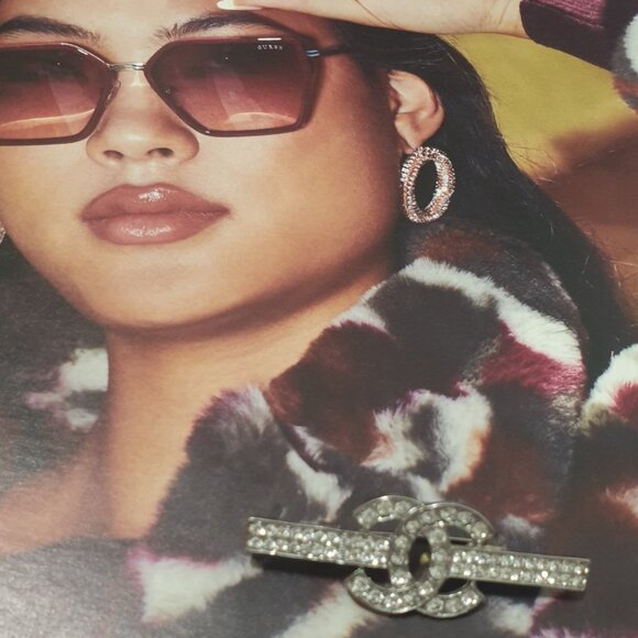 Metal Silver Crystals Brooch Pin Fashion Women Casual Formal Jewelry Gift - Picture 3 of 6